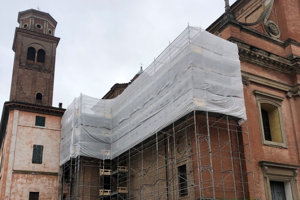 Cattedrale, restauri per un milione. Lavori su parete nord, facciata e  cripta